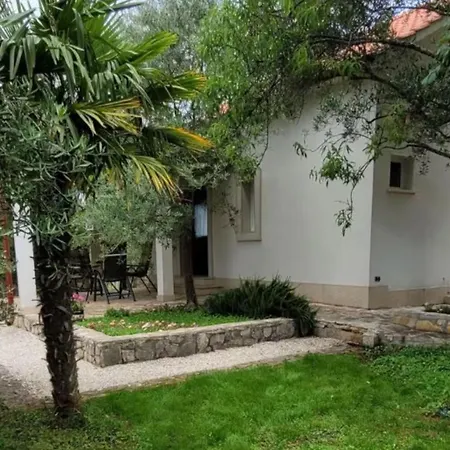 Small Family House Feniks